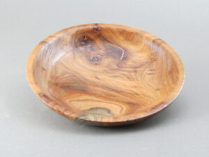 Shallow Classic Bowl in Hickory